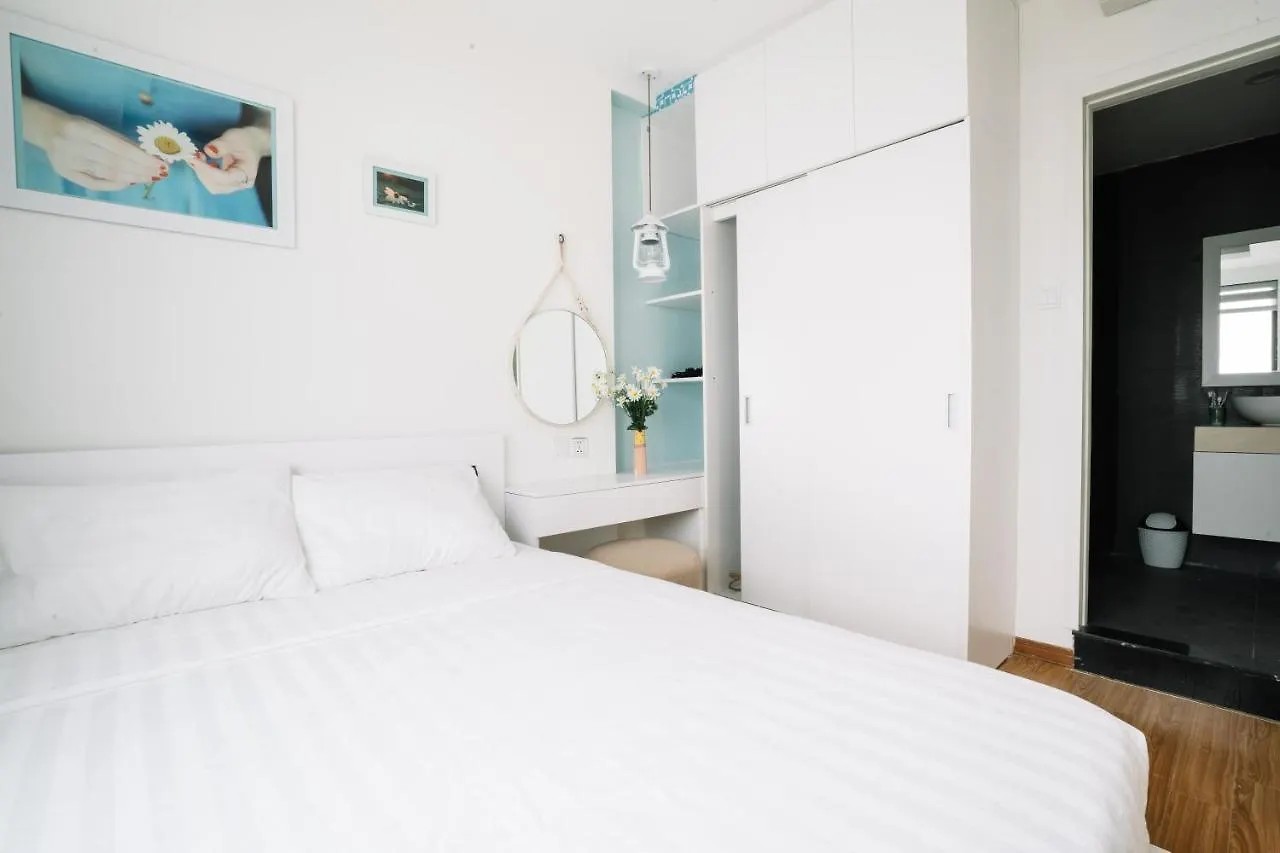 Da Nang Daisy Apartment 1 Beach View