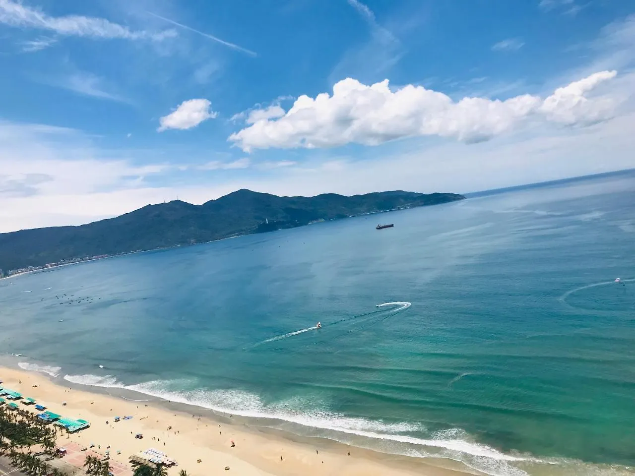 Da Nang Daisy Apartment 1 Beach View Vietnam